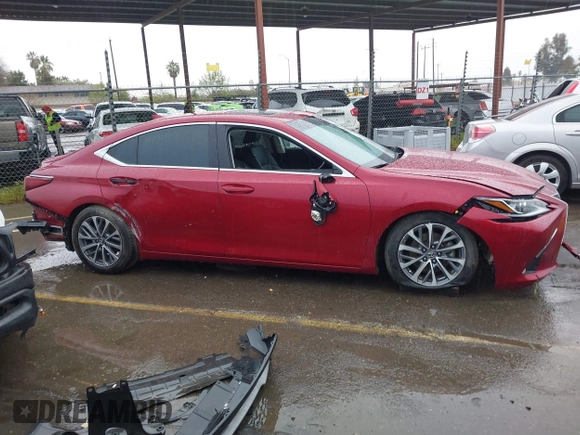 2022 Lexus ES 350 z VIN 58ACZ1B15NU119942, wystawiony jako IAAI lot #41785863 z przebiegiem 42 854 mil mil oraz . Historia ofert i sprzedaży dostępna na DreamBid. Obrazek 13.