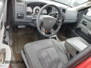 2007 Dodge Dakota ST z VIN 1D7HW28N07S163927, wystawiony jako Copart lot #46596084 z przebiegiem 173 970 mil mil oraz Nie do naprawy • Non repairable. Historia ofert i sprzedaży dostępna na DreamBid. Obrazek 8.