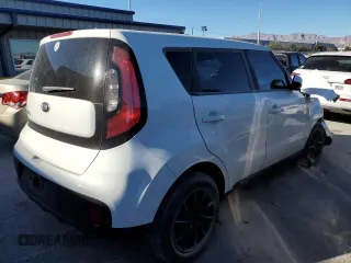 2018 Kia Soul with VIN KNDJN2A22J7899521, listed as a Copart auction lot 41536385 with 84,772 mi miles and Salvage Title. Bid and sale history available at carsss.com. Image 3.