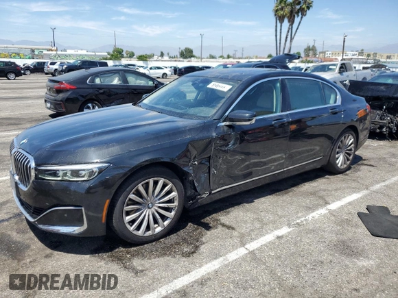 2022 BMW 7 Series 740i with VIN WBA7T2C05NCH85764, listed as a Copart auction lot 61272223 with 33,830 mi miles. Bid and sale history available at carsss.com. Image 1.