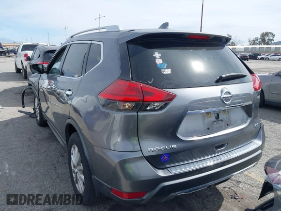 2017 Nissan Rogue SV with VIN KNMAT2MT5HP506101, listed as a IAAI auction lot 41677842 with 83,869 mi miles. Bid and sale history available at carsss.com. Image 17.