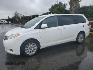 2014 Toyota Sienna LE with VIN 5TDJK3DC9ES092766, listed as a Copart auction lot 48005355 with 292,074 mi miles and Clean Title. Bid and sale history available at DreamBid. Image 1.