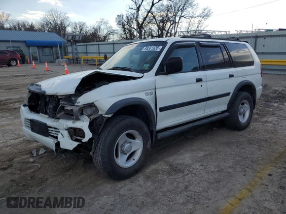 2000 Mitsubishi Montero Sport LS with VIN JA4MT31H1YP027476, listed as a Copart auction lot 48561035 with 337,587 mi miles and Salvage Title. Bid and sale history available at carsss.com. Image 1.
