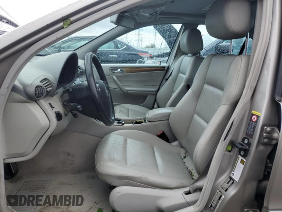2007 Mercedes-Benz C 230 Sport with VIN WDBRF52H77E024054, listed as a Copart auction lot 54366155 with 99,409 mi miles and Clean Title. Bid and sale history available at DreamBid. Image 7.