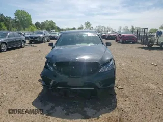 2015 Mercedes-Benz E 350 Luxury z VIN WDDHF8JB2FB099116, wystawiony jako Copart lot #56464985 z przebiegiem 122 123 mil mil oraz Szkoda całkowita • Salvage title. Historia ofert i sprzedaży dostępna na DreamBid. Obrazek 13.
