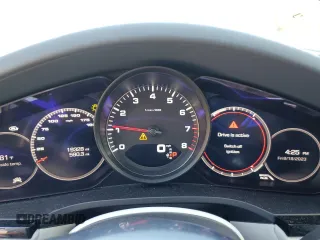 2020 Porsche Cayenne S z VIN WP1AB2AY9LDA27823, wystawiony jako Copart lot #63146843 z przebiegiem 19 328 mil mil oraz . Historia ofert i sprzedaży dostępna na DreamBid. Obrazek 9.