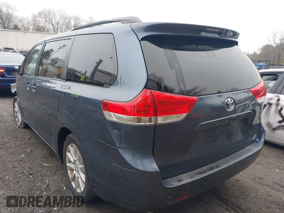 2013 Toyota Sienna LE with VIN 5TDJK3DC8DS064035, listed as a IAAI auction lot 41909785 with 135,716 mi miles and . Bid and sale history available at DreamBid. Image 3.