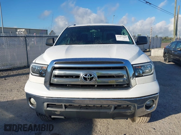2013 Toyota Tundra с VIN 5TFRM5F1XDX054525, выставлен на аукционе IAAI как лот 41843019 с пробегом 157 047 миль миль и . История ставок и продаж доступна на DreamBid. Изображение 12.