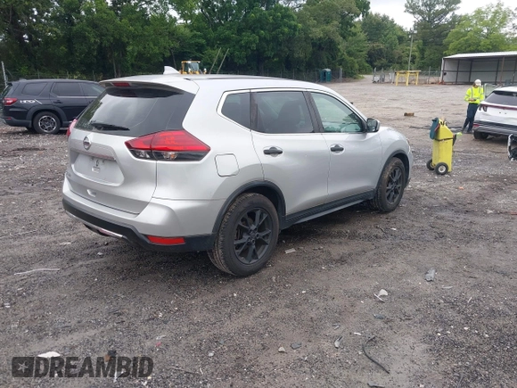2017 Nissan Rogue SV with VIN KNMAT2MT7HP566140, listed as a IAAI auction lot 42507432 with 166,534 mi miles and . Bid and sale history available at DreamBid. Image 4.