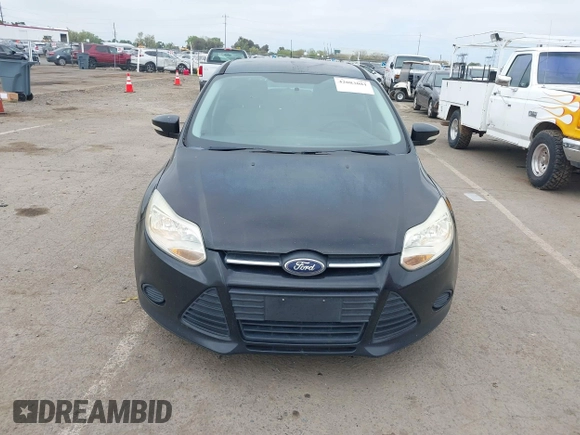 2013 Ford Focus SE with VIN 1FADP3K2XDL247582, listed as a IAAI auction lot 42083081 with 195,688 mi miles. Bid and sale history available at carsss.com. Image 6.