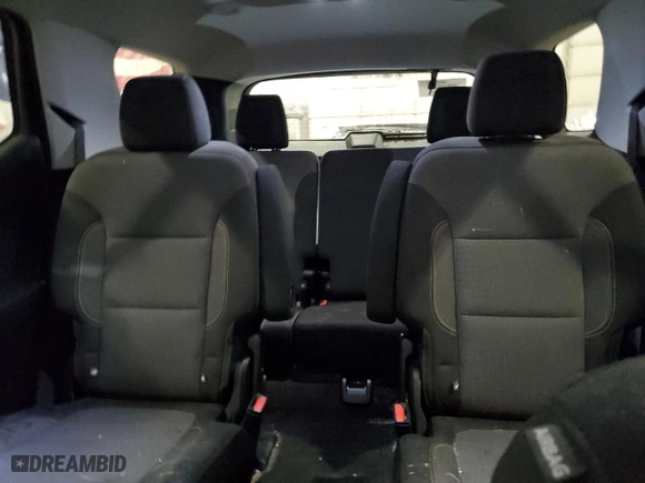 2019 Chevrolet Traverse LT Cloth with VIN 1GNERGKW5KJ281349, listed as a Copart auction lot 47272925 with 104,511 mi miles and Salvage Title. Bid and sale history available at carsss.com. Image 10.
