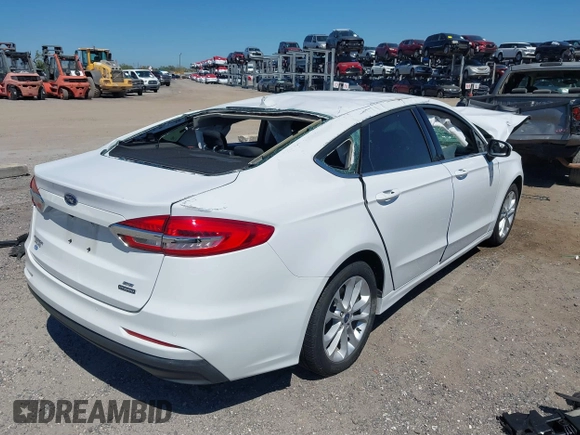 2020 Ford Fusion SE z VIN 3FA6P0LU8LR266686, wystawiony jako IAAI lot #41790126 z przebiegiem 95 314 mil mil oraz . Historia ofert i sprzedaży dostępna na DreamBid. Obrazek 4.