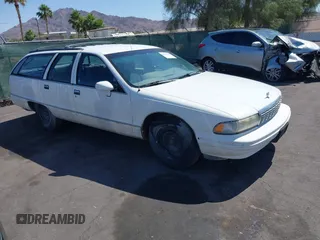 1993 Chevrolet Caprice z VIN 1G1BL8374PW146814, wystawiony jako IAAI lot #42371782 z przebiegiem 161 342 mil mil oraz . Historia ofert i sprzedaży dostępna na DreamBid. Obrazek 1.