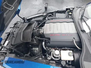 2016 Chevrolet Corvette Z51 3LT z VIN 1G1YM2D74G5116883, wystawiony jako IAAI lot #42160585 z przebiegiem 25 939 mil mil oraz . Historia ofert i sprzedaży dostępna na DreamBid. Obrazek 10.