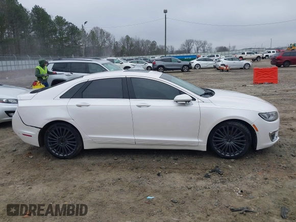 2018 Lincoln MKZ Reserve with VIN 3LN6L5F9XJR609713, listed as a IAAI auction lot 41190247 with 119,434 mi miles and . Bid and sale history available at DreamBid. Image 13.