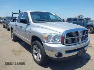 2008 Dodge 1500 SLT z VIN 1D7HU18208S623689, wystawiony jako IAAI lot #42402354 z przebiegiem 193 289 mil mil oraz . Historia ofert i sprzedaży dostępna na DreamBid. Obrazek 13.