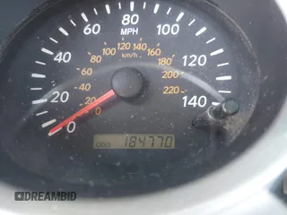 2004 Toyota Highlander z VIN JTEEP21A440010374, wystawiony jako IAAI lot #42015646 z przebiegiem 184 770 mil mil oraz . Historia ofert i sprzedaży dostępna na DreamBid. Obrazek 7.