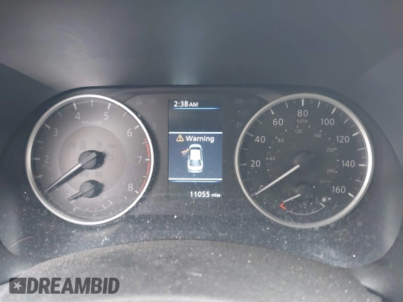 2025 Nissan Sentra S z VIN 3N1AB8BV7SY218700, wystawiony jako IAAI lot #41264762 z przebiegiem 11 055 mil mil oraz . Historia ofert i sprzedaży dostępna na DreamBid. Obrazek 7.