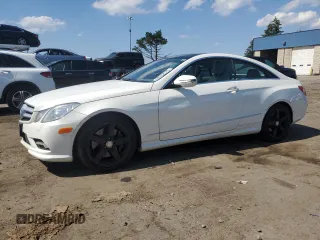 2010 Mercedes-Benz E 550 with VIN WDDKJ7CB8AF029858, listed as a Copart auction lot 62752575 with 163,882 mi miles and Clean title. Bid and sale history available at DreamBid. Image 1.