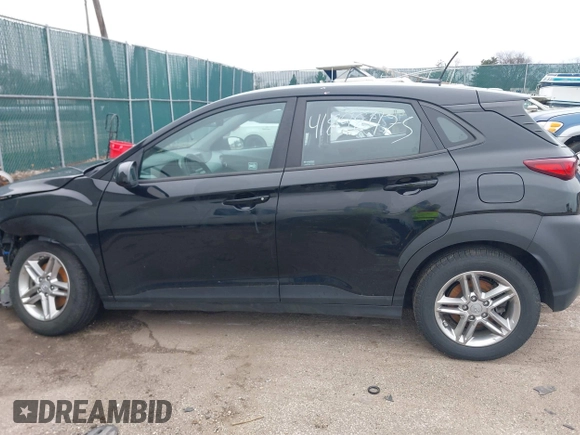 2021 Hyundai Kona SE z VIN KM8K1CAA8MU738427, wystawiony jako IAAI lot #41898475 z przebiegiem 53 112 mil mil oraz . Historia ofert i sprzedaży dostępna na DreamBid. Obrazek 14.