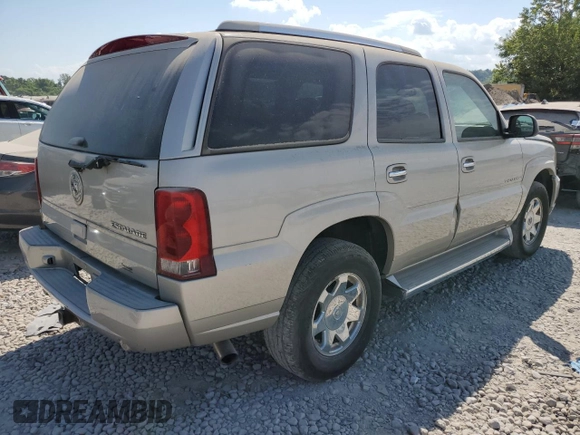 2006 Cadillac Escalade z VIN 1GYEK63N26R128359, wystawiony jako Copart lot #59198834 z przebiegiem 309 682 mil mil oraz Szkoda całkowita • Salvage title. Historia ofert i sprzedaży dostępna na DreamBid. Obrazek 3.