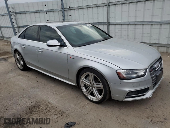 2013 Audi S4 Prestige with VIN WAUKGAFLXDA090394, listed as a Copart auction lot 70243324 with 125,929 mi miles and Clean Title. Bid and sale history available at carsss.com. Image 4.