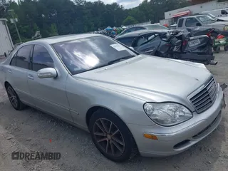 2006 Mercedes-Benz S 350 с VIN WDBNF67J56A477191, выставлен на аукционе IAAI как лот 42496563 с пробегом 193 897 миль миль и . История ставок и продаж доступна на DreamBid. Изображение 1.