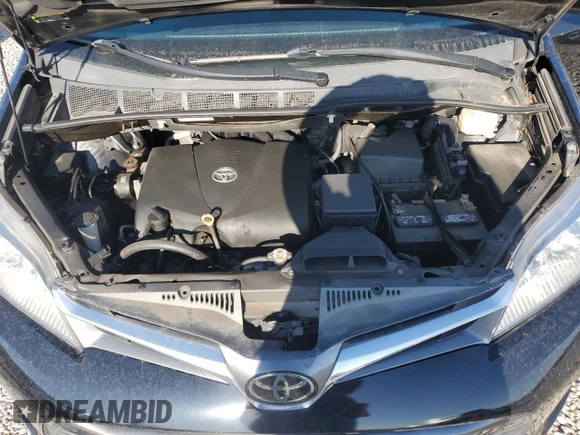 2019 Toyota Sienna XLE Auto Access Seat with VIN 5TDYZ3DC1KS969126, listed as a Copart auction lot 53497695 with 147,989 mi miles and Clean Title. Bid and sale history available at carsss.com. Image 12.