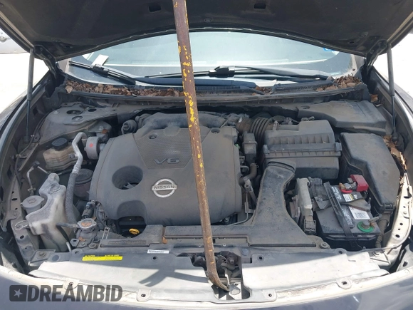 2011 Nissan Maxima SV with VIN 1N4AA5AP2BC810053, listed as a IAAI auction lot 42708609 with 100,899 mi miles and . Bid and sale history available at DreamBid. Image 10.