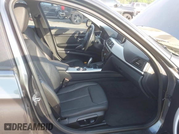 2013 BMW 3 Series 328i xDrive with VIN WBA3B3C53DJ810249, listed as a IAAI auction lot 42099473 with 125,255 mi miles. Bid and sale history available at carsss.com. Image 5.