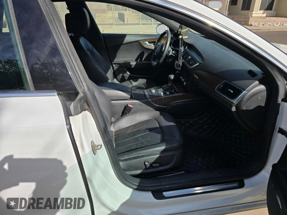 2014 Audi A7 Premium Plus z VIN WAUWGAFCXEN034032, wystawiony jako Copart lot #57720195 z przebiegiem 120 959 mil mil oraz Tytuł czysty. Historia ofert i sprzedaży dostępna na DreamBid. Obrazek 5.