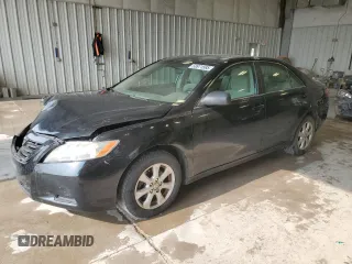 2008 Toyota Camry LE z VIN 4T4BE46K98R012373, wystawiony jako Copart lot #58971585 z przebiegiem 154 188 mil mil oraz Nie do naprawy • Non repairable. Historia ofert i sprzedaży dostępna na DreamBid. Obrazek 1.