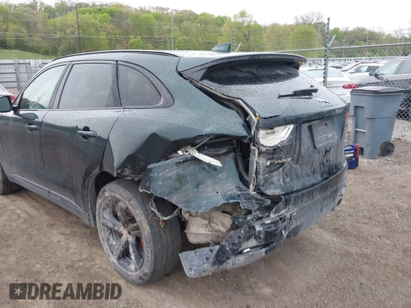 2017 Jaguar F-Pace S z VIN SADCM2BV3HA056899, wystawiony jako IAAI lot #42184028 z przebiegiem 99 687 mil mil oraz . Historia ofert i sprzedaży dostępna na DreamBid. Obrazek 6.