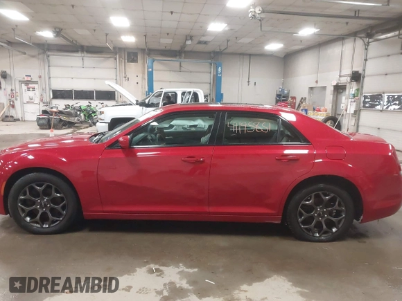 2016 Chrysler 300 S z VIN 2C3CCAGG7GH157256, wystawiony jako IAAI lot #41195851 z przebiegiem 81 172 mil mil oraz . Historia ofert i sprzedaży dostępna na DreamBid. Obrazek 15.