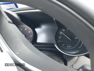 2017 Alfa Romeo Giulia Ti z VIN ZARFAECN7H7541762, wystawiony jako IAAI lot #41549460 z przebiegiem Nie podano mil oraz . Historia ofert i sprzedaży dostępna na DreamBid. Obrazek 7.