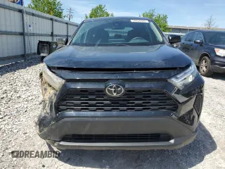 2023 Toyota RAV4 LE z VIN 2T3F1RFV5PW359980, wystawiony jako Copart lot #54404425 z przebiegiem 60 923 mil mil oraz Szkoda całkowita • Salvage title. Historia ofert i sprzedaży dostępna na DreamBid. Obrazek 5.