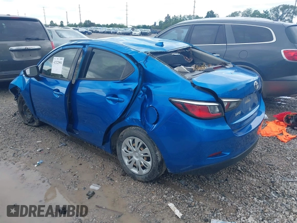 2019 Toyota Yaris L z VIN 3MYDLBYV5KY503408, wystawiony jako IAAI lot #42322094 z przebiegiem Nie podano mil oraz . Historia ofert i sprzedaży dostępna na DreamBid. Obrazek 3.