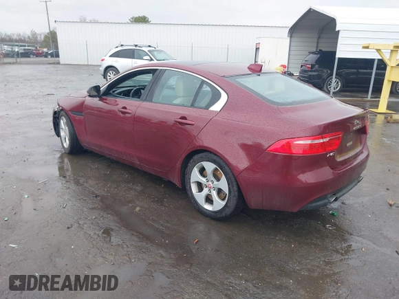 2017 Jaguar XE 25t z VIN SAJAR4BG5HA966931, wystawiony jako IAAI lot #41798260 z przebiegiem 147 422 mil mil oraz . Historia ofert i sprzedaży dostępna na DreamBid. Obrazek 3.