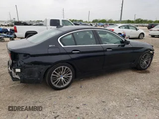 2018 BMW 5 Series 530e xDrive with VIN WBAJB1C54JG624157, listed as a Copart auction lot 51485545 with 111,659 mi miles and Salvage Title. Bid and sale history available at carsss.com. Image 3.
