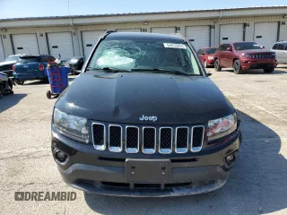 2017 Jeep Compass Sport с VIN 1C4NJCBA8HD124418, выставлен на аукционе Copart как лот 54833855 с пробегом 102 487 миль миль и Списание • Salvage title. История ставок и продаж доступна на DreamBid. Изображение 5.