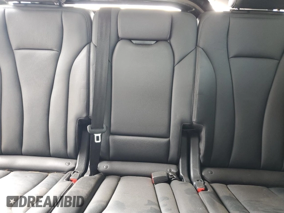 2019 Audi Q7 Premium Plus z VIN WA1LHAF72KD025195, wystawiony jako Copart lot #56040865 z przebiegiem 49 559 mil mil oraz Szkoda całkowita • Salvage title. Historia ofert i sprzedaży dostępna na DreamBid. Obrazek 10.