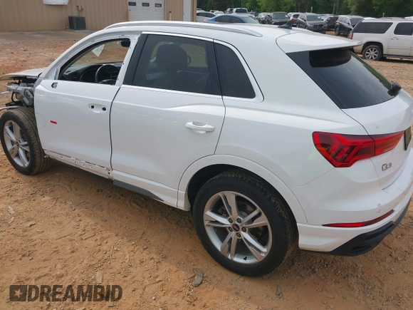2021 Audi Q3 S line Premium with VIN WA1DECF37M1037711, listed as a IAAI auction lot 42096937 with 28,973 mi miles and . Bid and sale history available at DreamBid. Image 3.