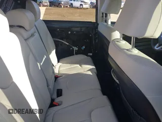 2022 Hyundai Palisade SEL z VIN KM8R44HE3NU418521, wystawiony jako IAAI lot #41919824 z przebiegiem 42 134 mil mil oraz . Historia ofert i sprzedaży dostępna na DreamBid. Obrazek 8.