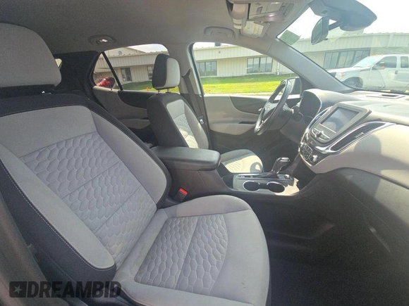 2021 Chevrolet Equinox LT z VIN 2GNAXTEV9M6106781, wystawiony jako IAAI lot #42853122 z przebiegiem 31 610 mil mil oraz . Historia ofert i sprzedaży dostępna na DreamBid. Obrazek 6.