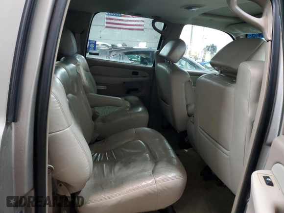 2002 Chevrolet Suburban LS with VIN 1GNFK16Z12J230280, listed as a Copart auction lot 45715015 with 0 mi miles and Salvage Title. Bid and sale history available at carsss.com. Image 11.