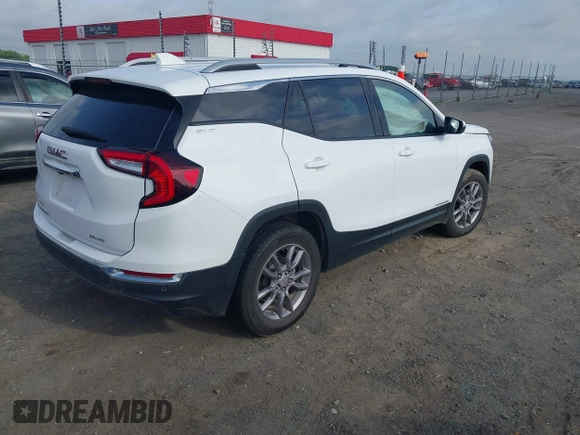 2024 GMC Terrain SLT with VIN 3GKALVEG4RL389065, listed as a IAAI auction lot 42247554 with 9,732 mi miles and . Bid and sale history available at DreamBid. Image 4.