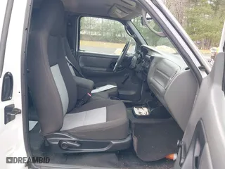2005 Ford Ranger XLT with VIN 1FTZR45E95PA21193, listed as a IAAI auction lot 41829194 with 98,013 mi miles. Bid and sale history available at carsss.com. Image 5.