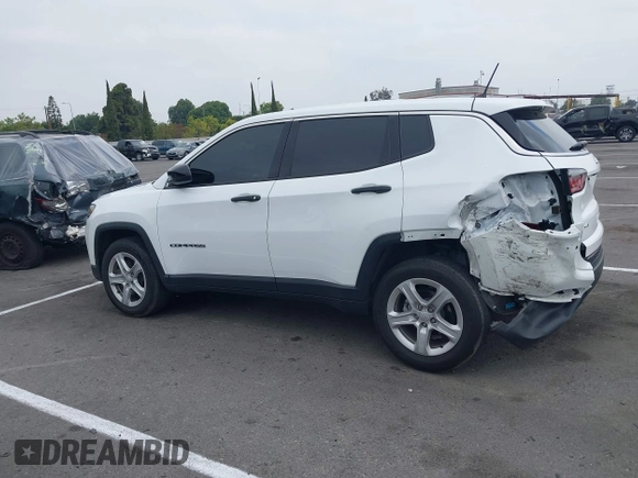 2023 Jeep Compass Sport z VIN 3C4NJDAN5PT510734, wystawiony jako IAAI lot #42519894 z przebiegiem 45 819 mil mil oraz . Historia ofert i sprzedaży dostępna na DreamBid. Obrazek 14.