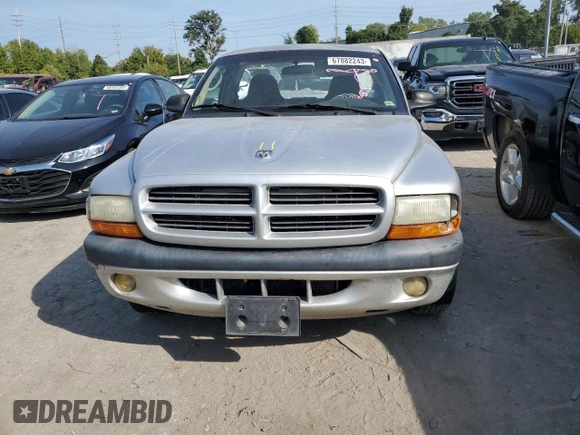 2001 Dodge Dakota with VIN 1B7FL26X01S275505, listed as a Copart auction lot 67882243 with 0 mi miles and Clean Title. Bid and sale history available at carsss.com. Image 5.