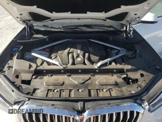 2019 BMW X5 xDrive50i with VIN 5UXJU2C53KLN64270, listed as a Copart auction lot 71048052 with 29,570 mi miles. Bid and sale history available at carsss.com. Image 12.